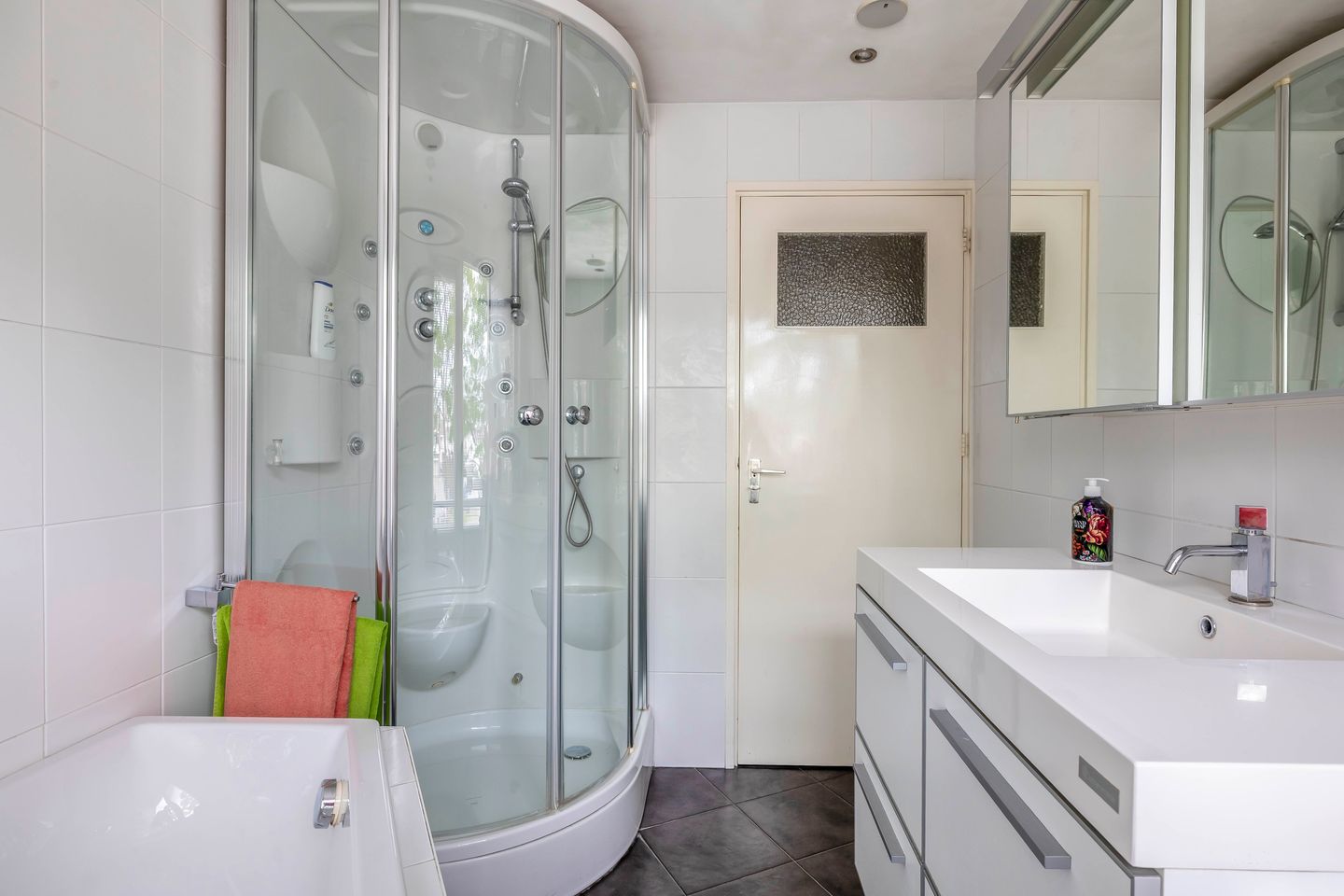 Foto 25 van Willem-Alexanderlaan 46