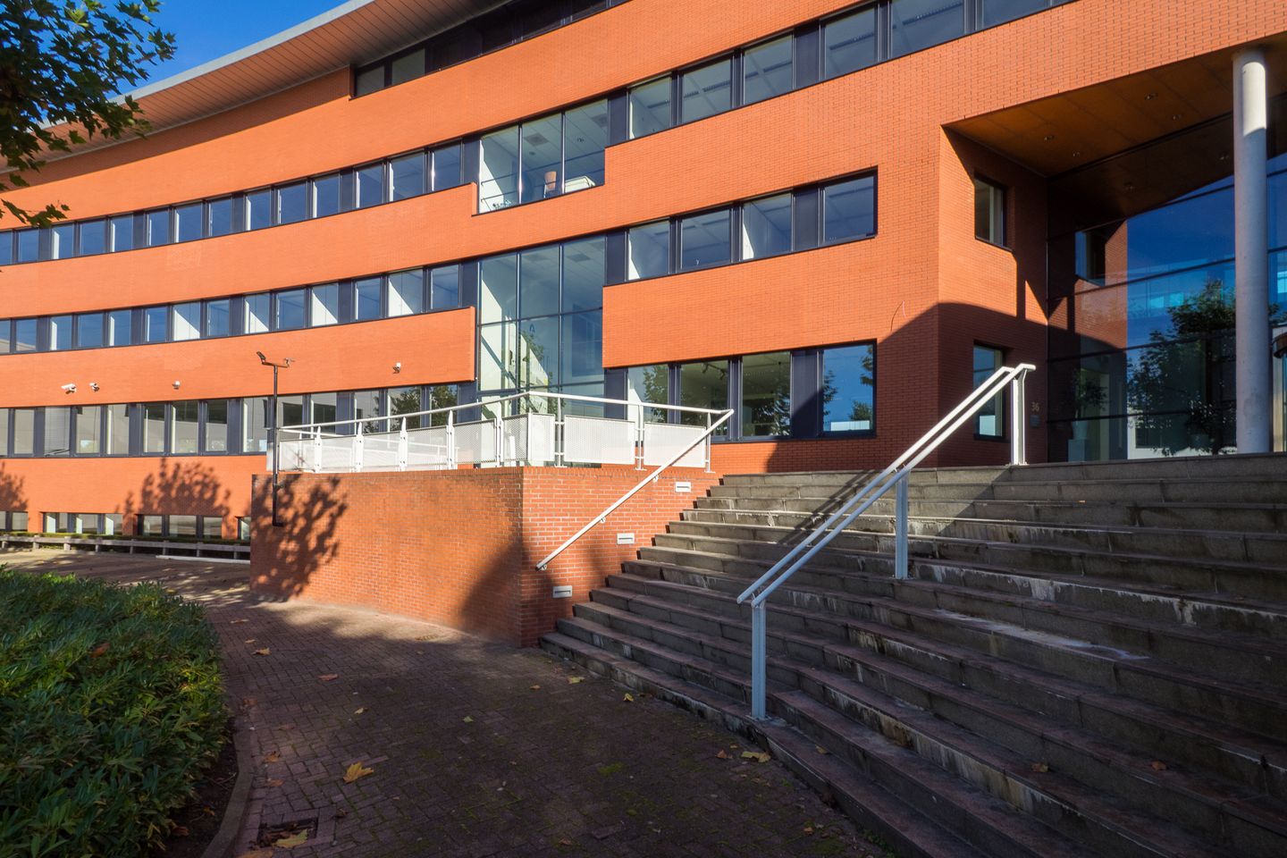 Bekijk foto 4 van Terminalweg 38-A