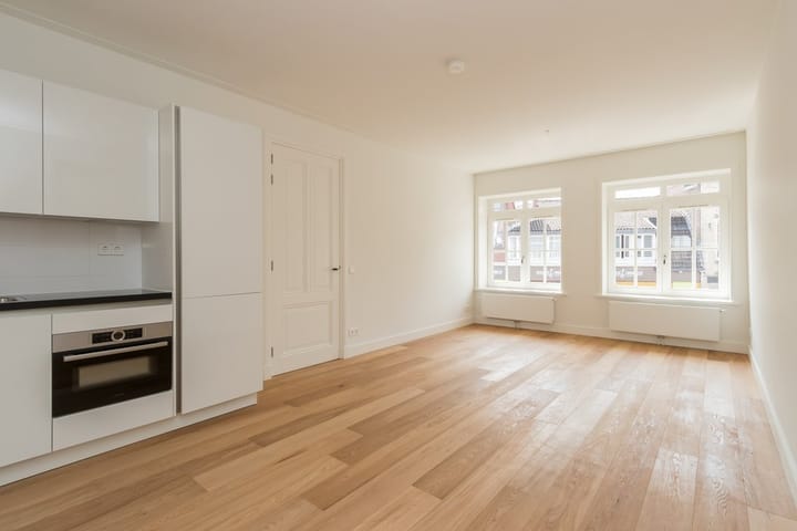 Foto 2 van Bussumerstraat 4