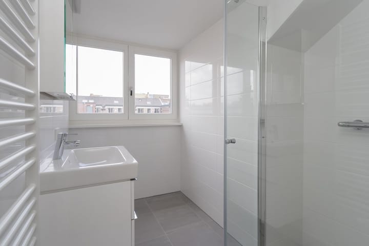 Foto 12 van Bussumerstraat 4