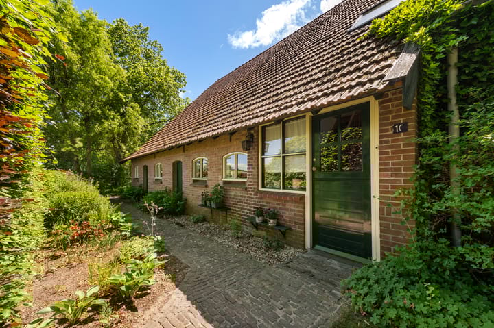 Foto 6 van Den Borgweg 10