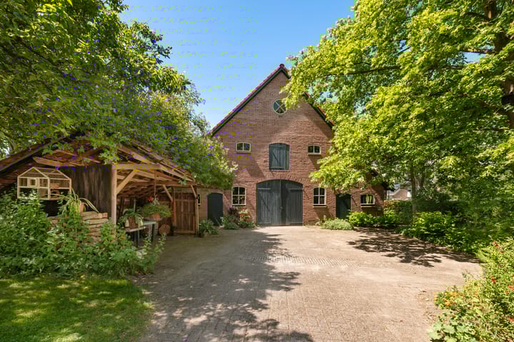 Foto 45 van Den Borgweg 10