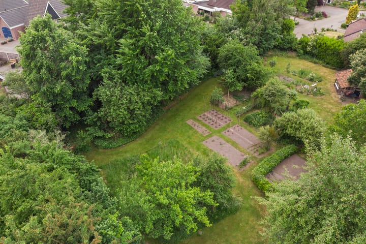 Foto 58 van Den Borgweg 10