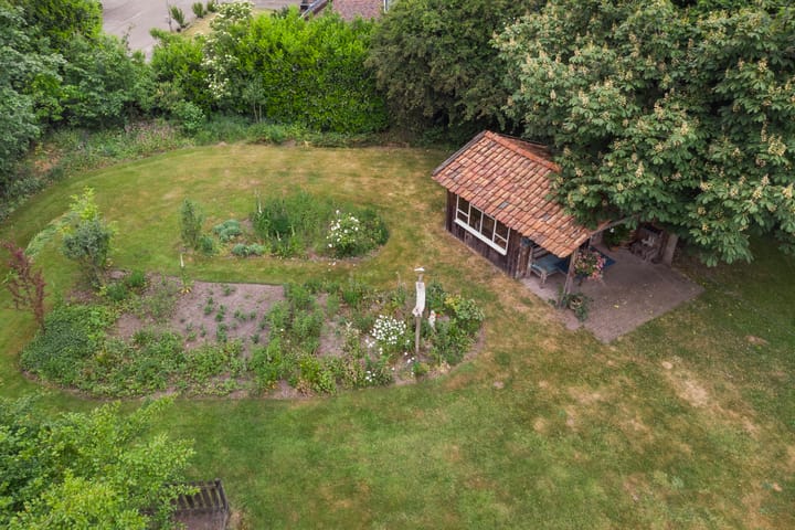 Foto 59 van Den Borgweg 10