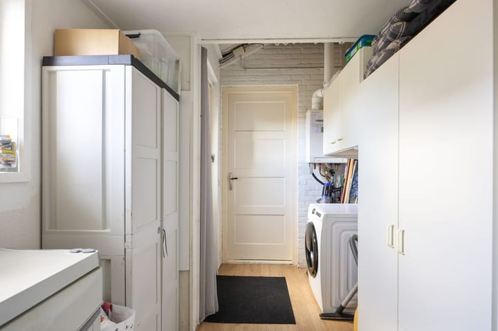 Foto 17 van Ferniawei 26