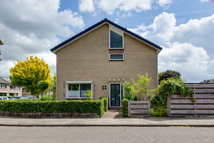 Foto 6 van Garvelinkplein 1