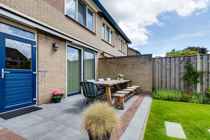 Foto 39 van Garvelinkplein 1