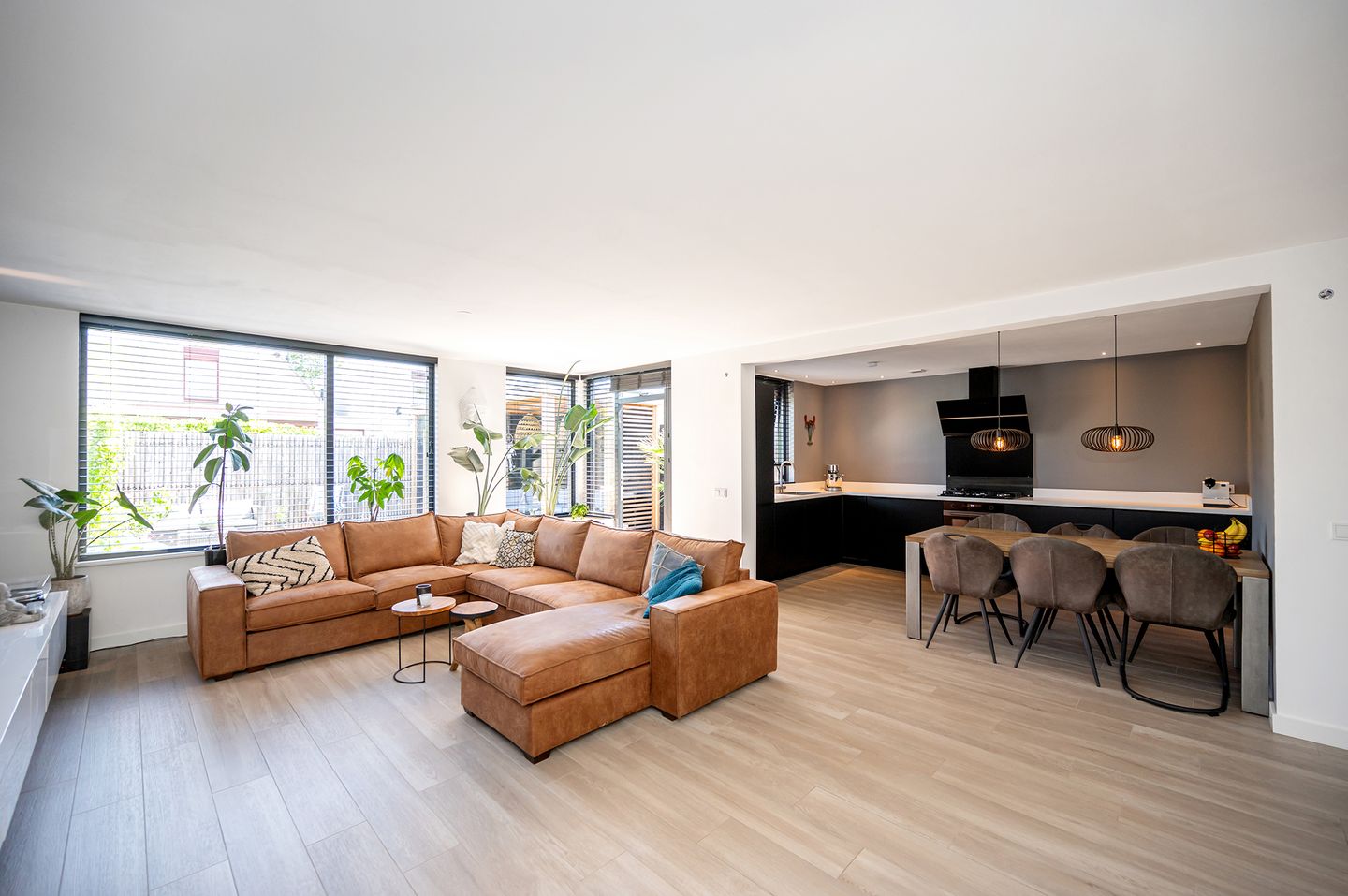 Foto 10 van Vergeet-mij-nietjestraat 35