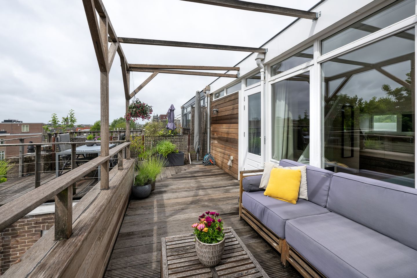 Foto 25 van Amsterdamsevaart 170-C