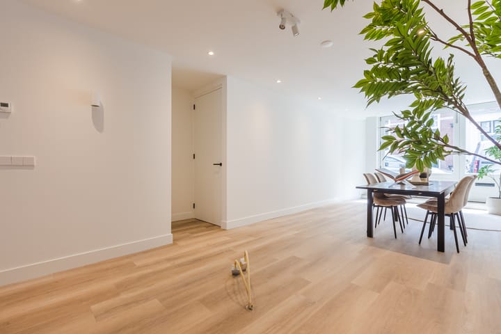 Photo 6 of Laurierstraat 26-H