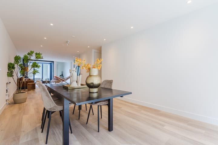 Photo 8 of Laurierstraat 26-H