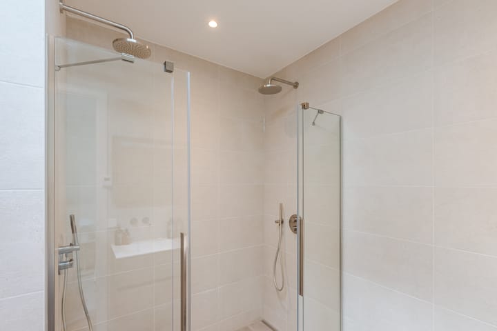 Photo 21 of Laurierstraat 26-H