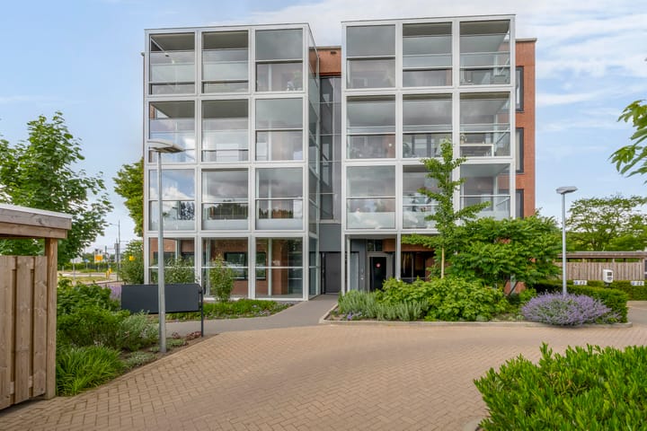 Binnen Parallelweg 18 A