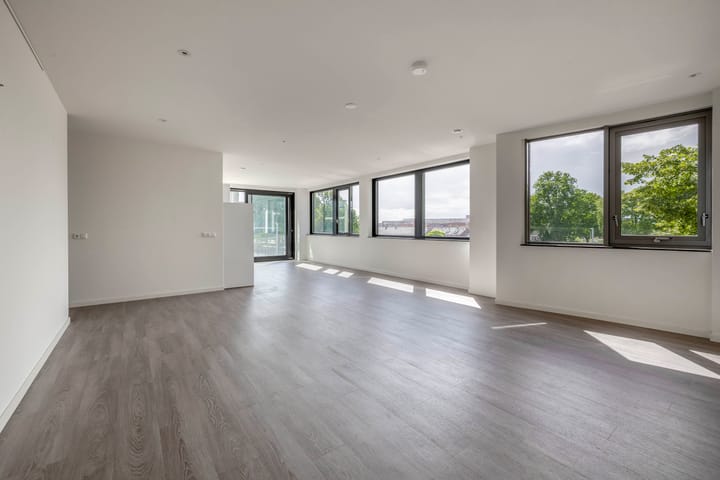 Photo 15 of Binnen Parallelweg 18-A