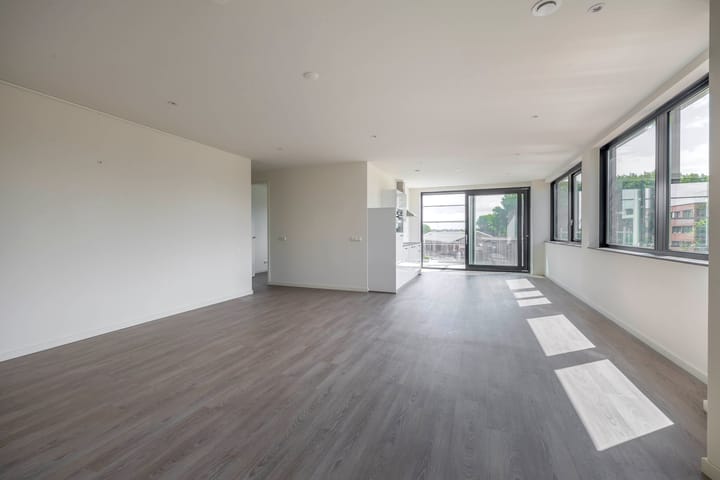 Photo 16 of Binnen Parallelweg 18-A