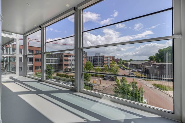 Photo 24 of Binnen Parallelweg 18-A