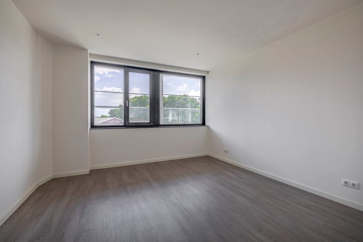 Photo 27 of Binnen Parallelweg 18-A