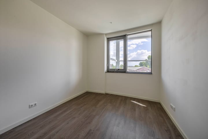 Photo 29 of Binnen Parallelweg 18-A