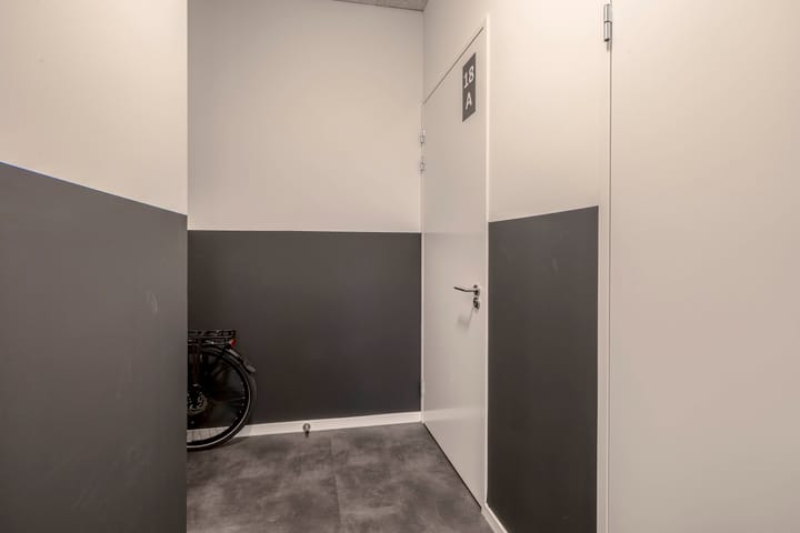 Photo 36 of Binnen Parallelweg 18-A