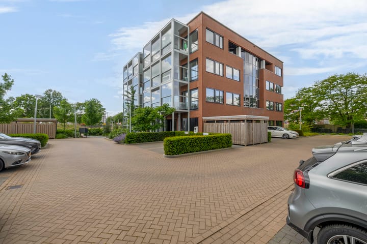 Photo 43 of Binnen Parallelweg 18-A