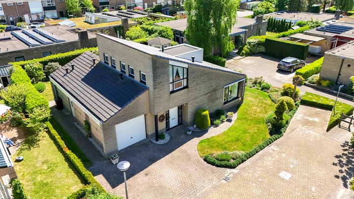 Photo 1 of Koninginnenhof 2