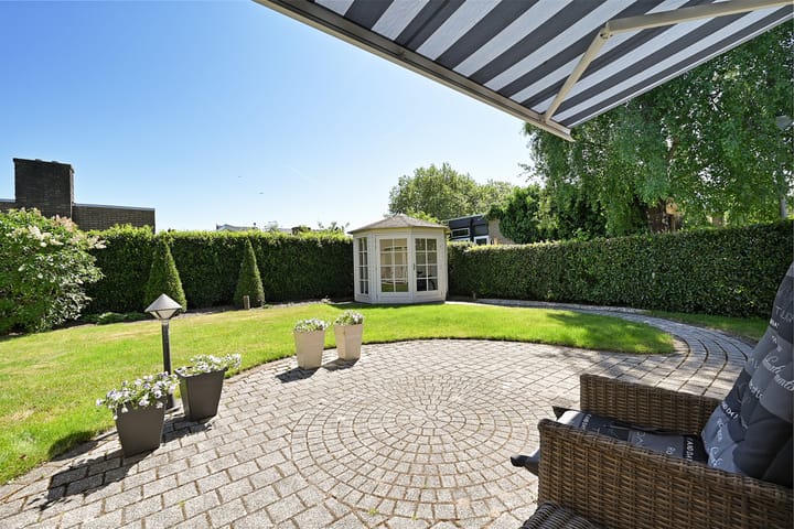 Photo 4 of Koninginnenhof 2