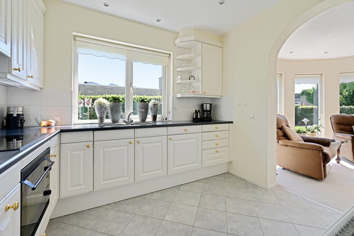 Photo 22 of Koninginnenhof 2