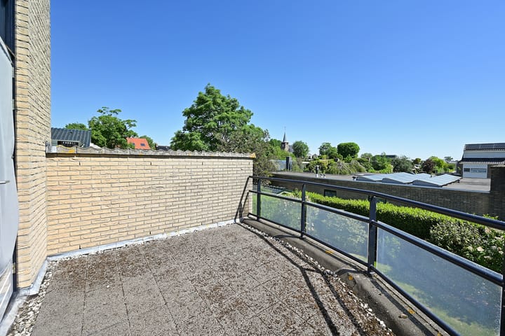 Photo 39 of Koninginnenhof 2