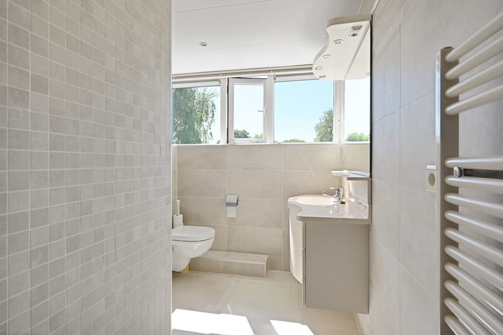 Photo 40 of Koninginnenhof 2