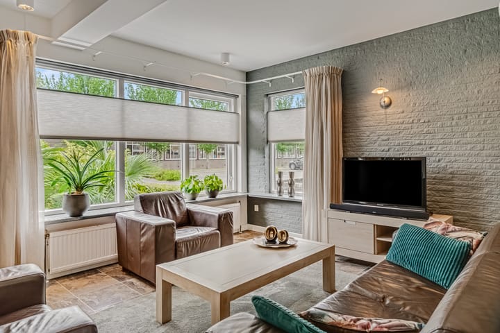 Foto 11 van Clara van Delwigstraat 14