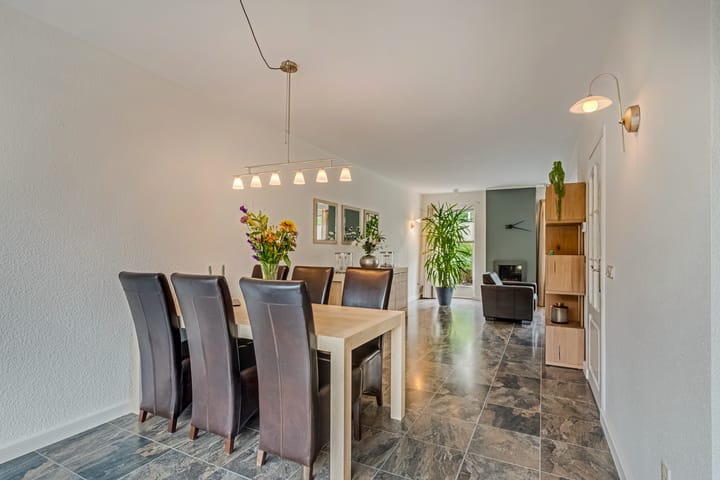 Foto 17 van Clara van Delwigstraat 14