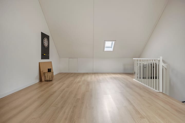 Foto 26 van Sergeant 42