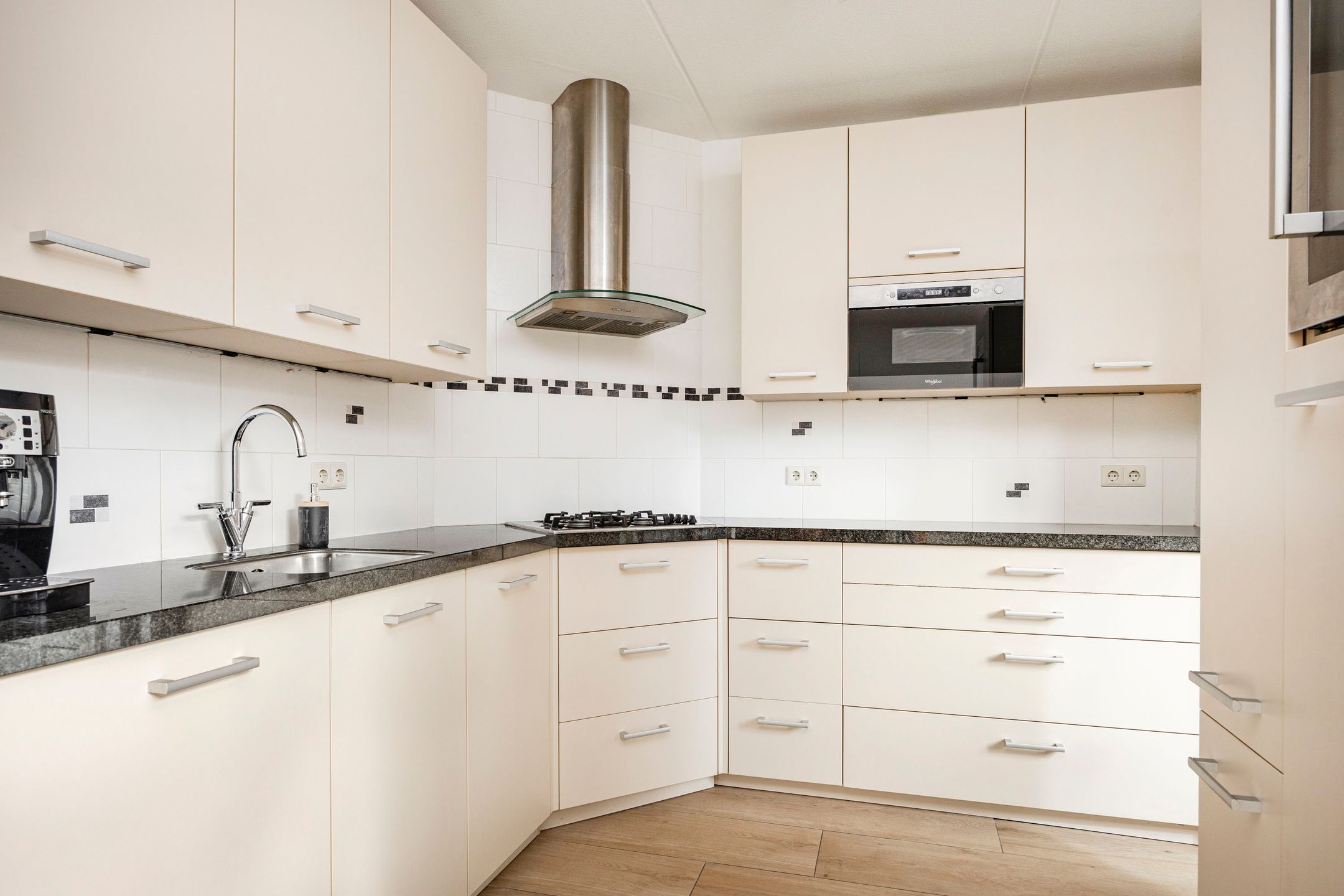 Foto 3 van Lou Bandystraat 21