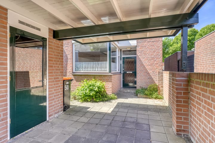 Foto 4 van Saturnus 50