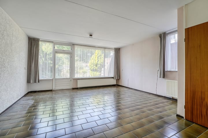 Foto 12 van Saturnus 50