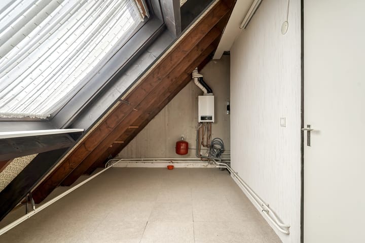 Foto 27 van Saturnus 50