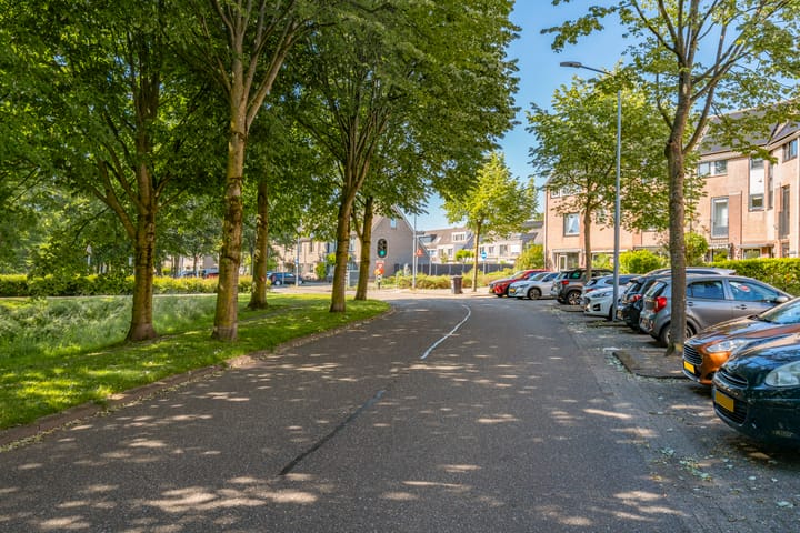 Foto 38 van Marga Klompésingel 62