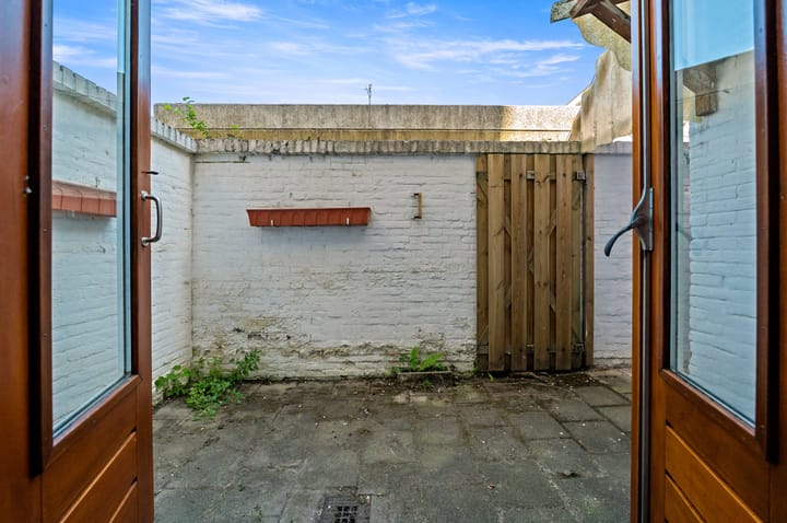 Photo 12 of Haringstraat 15