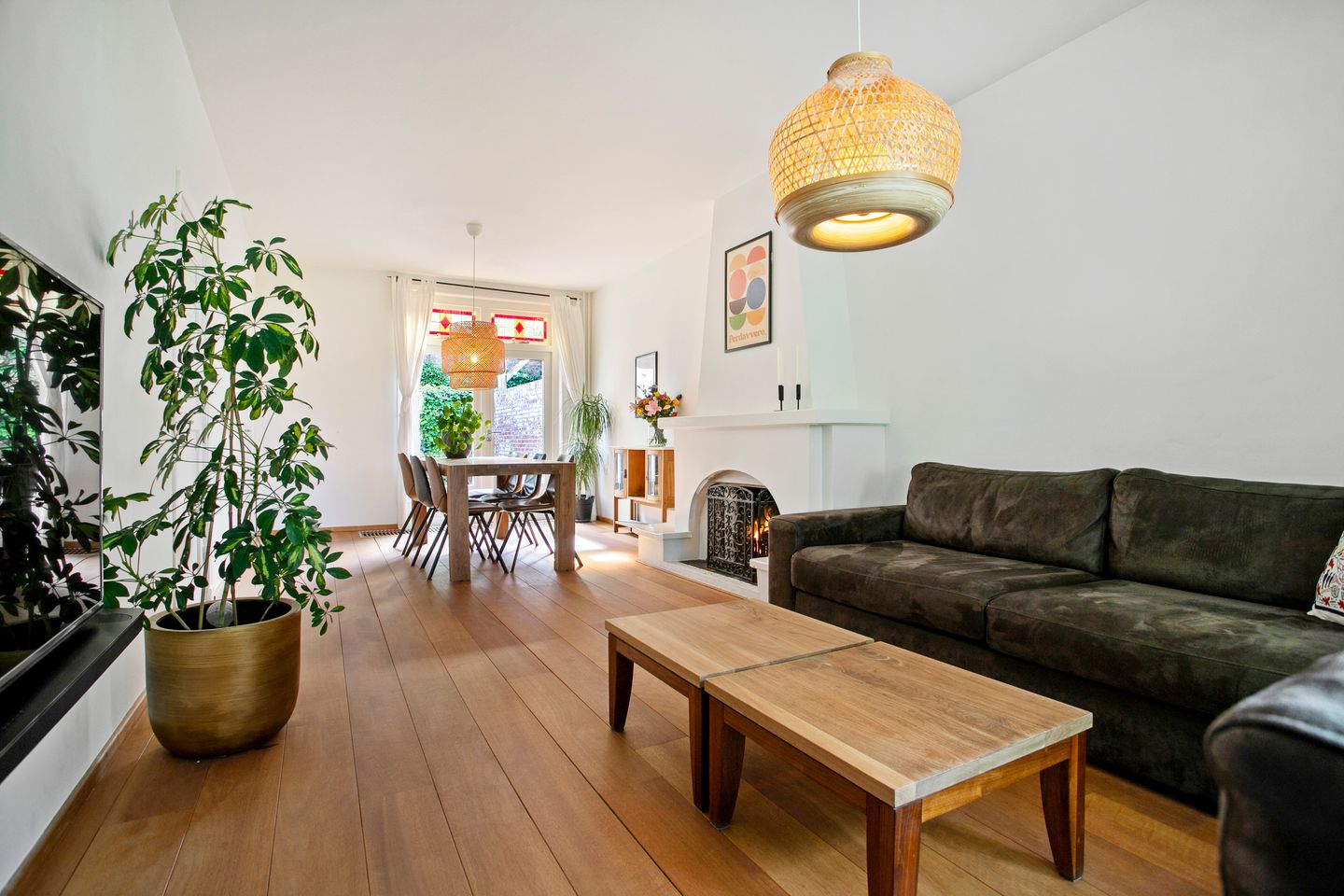 Foto 10 van Borneostraat 1