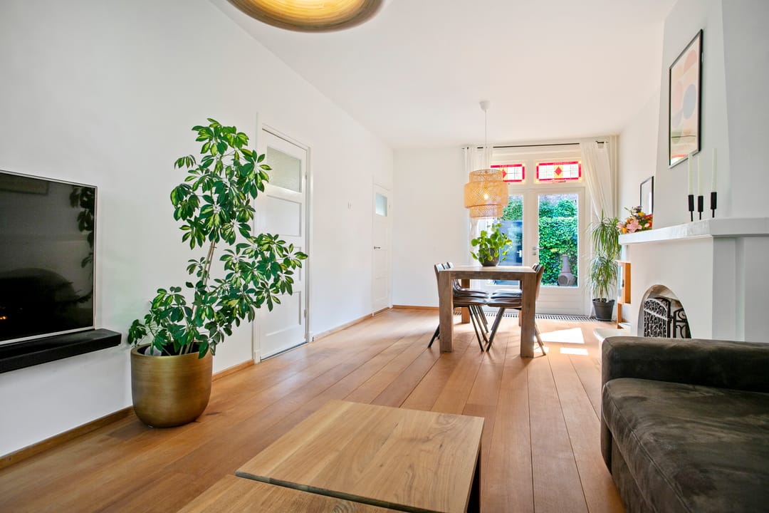 Foto 11 van Borneostraat 1