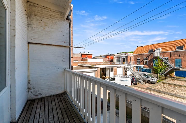 Photo 22 of Haringstraat 15