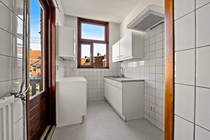 Photo 26 of Haringstraat 15