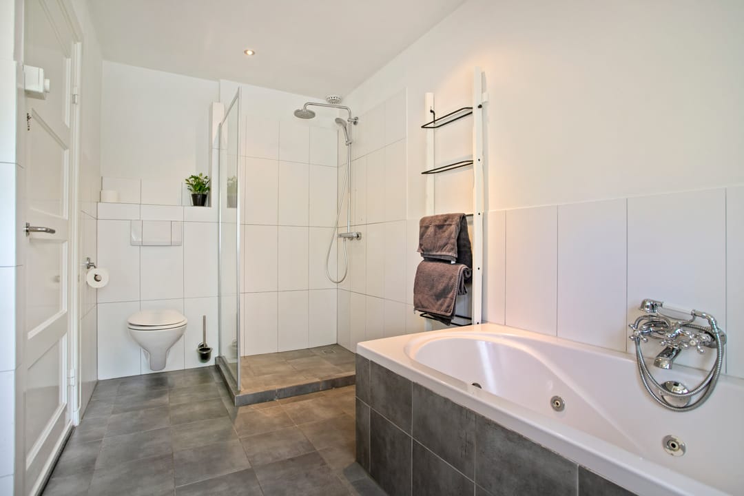 Foto 26 van Borneostraat 1