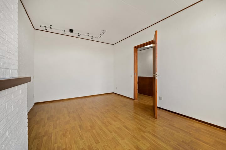 Photo 34 of Haringstraat 15