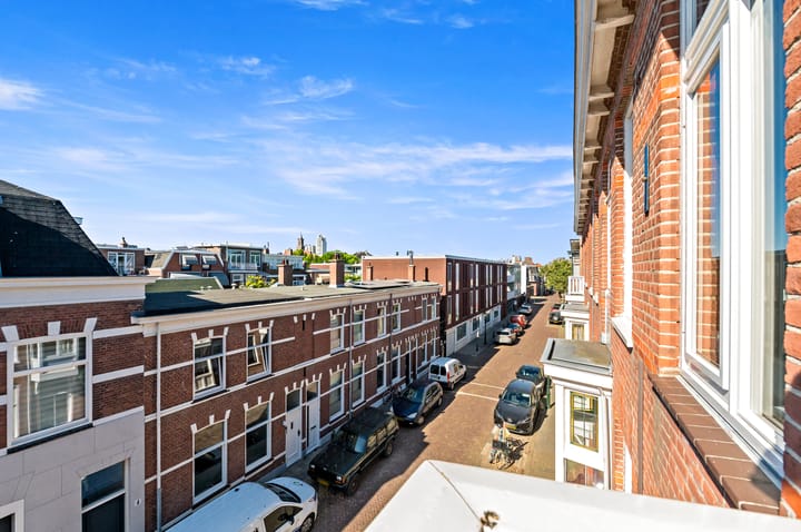 Photo 36 of Haringstraat 15