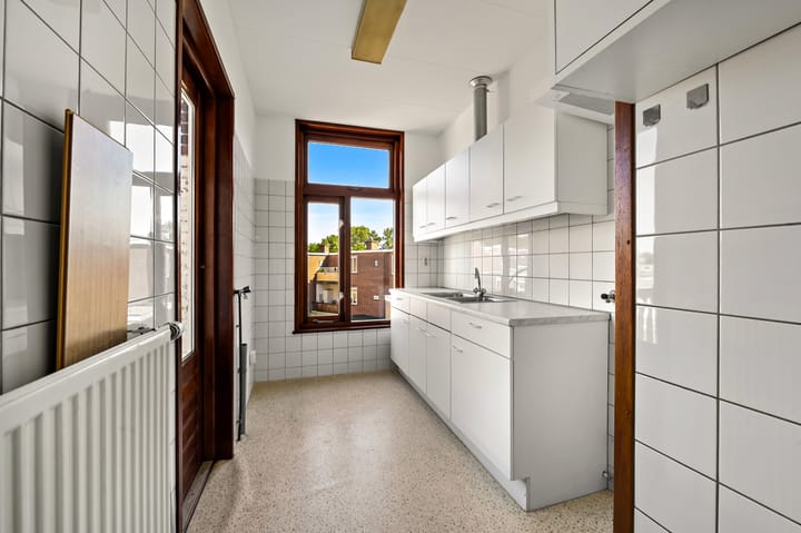 Photo 41 of Haringstraat 15