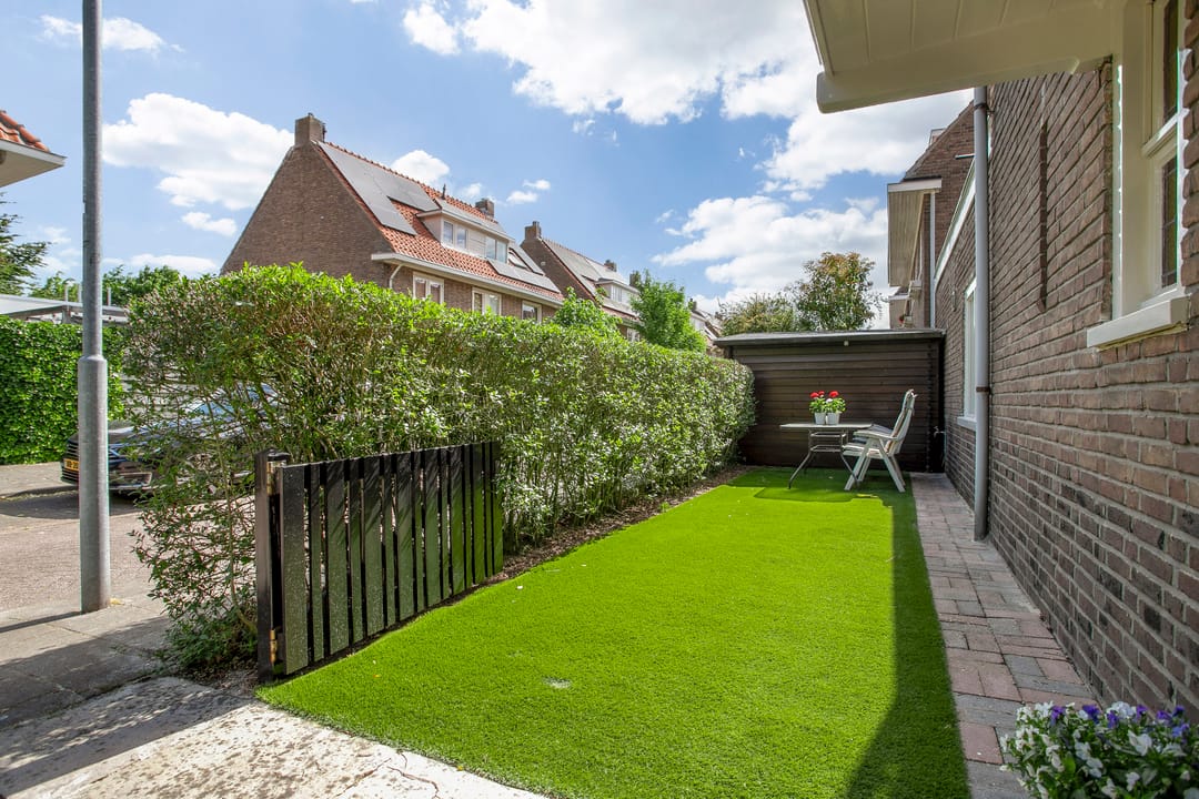 Foto 41 van Borneostraat 1