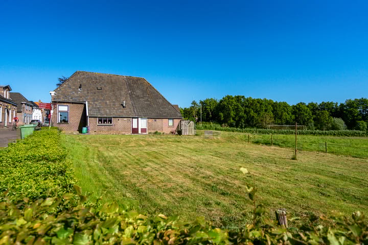 Photo 4 of Kloosterweg 47