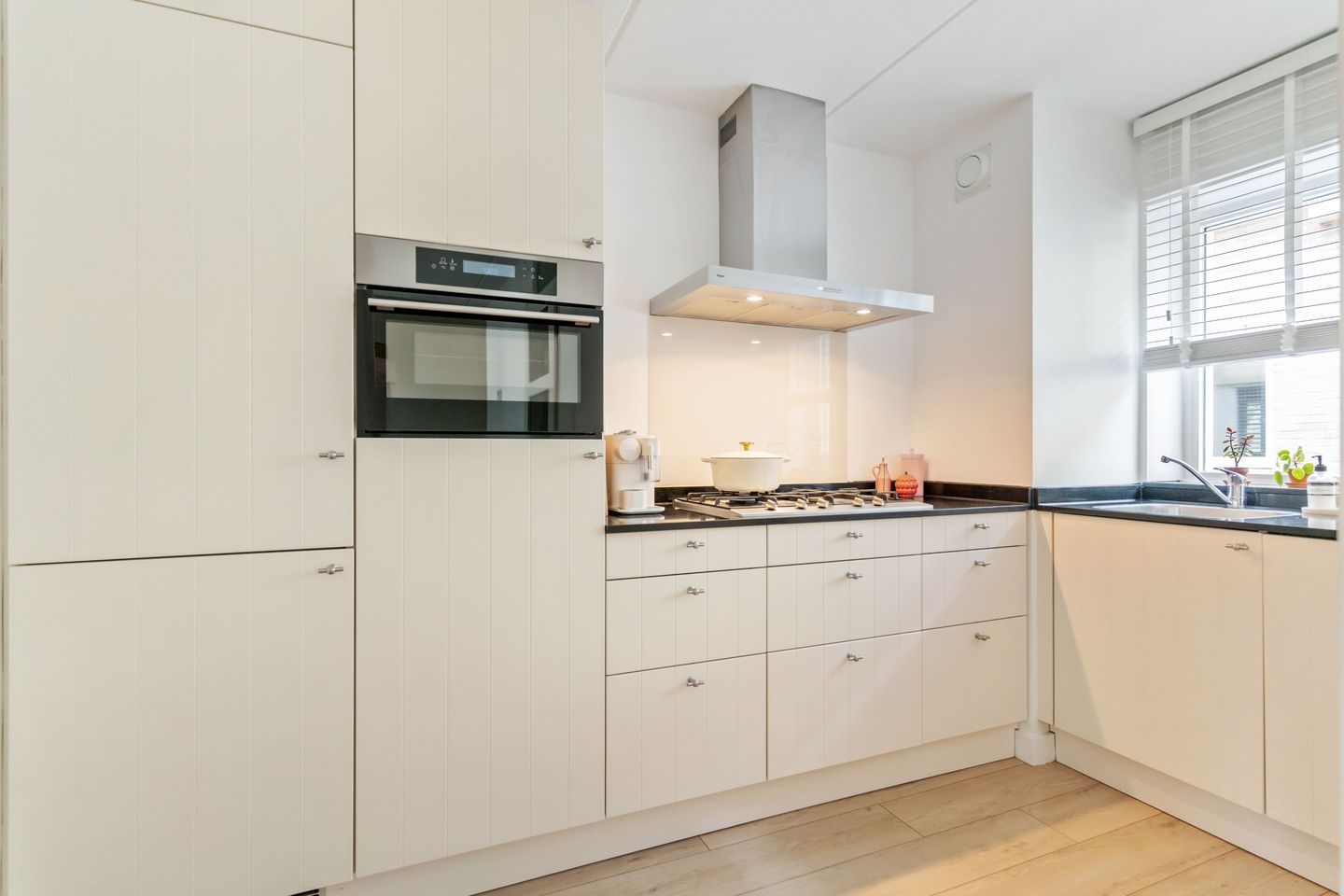 Foto 10 van De Wiel 150