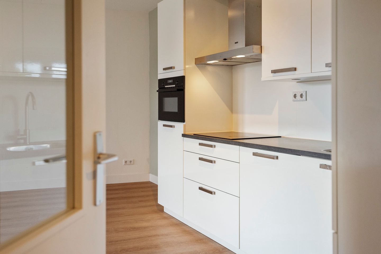 Foto 19 van Noorderhoofdstraat 12-F